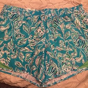 Lilly Pulitzer Ocean Trail shorts